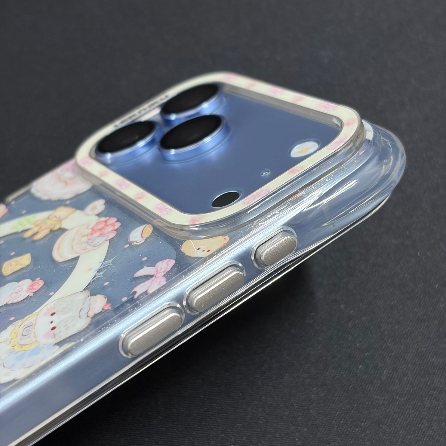 #19 Essential MagSafe Case