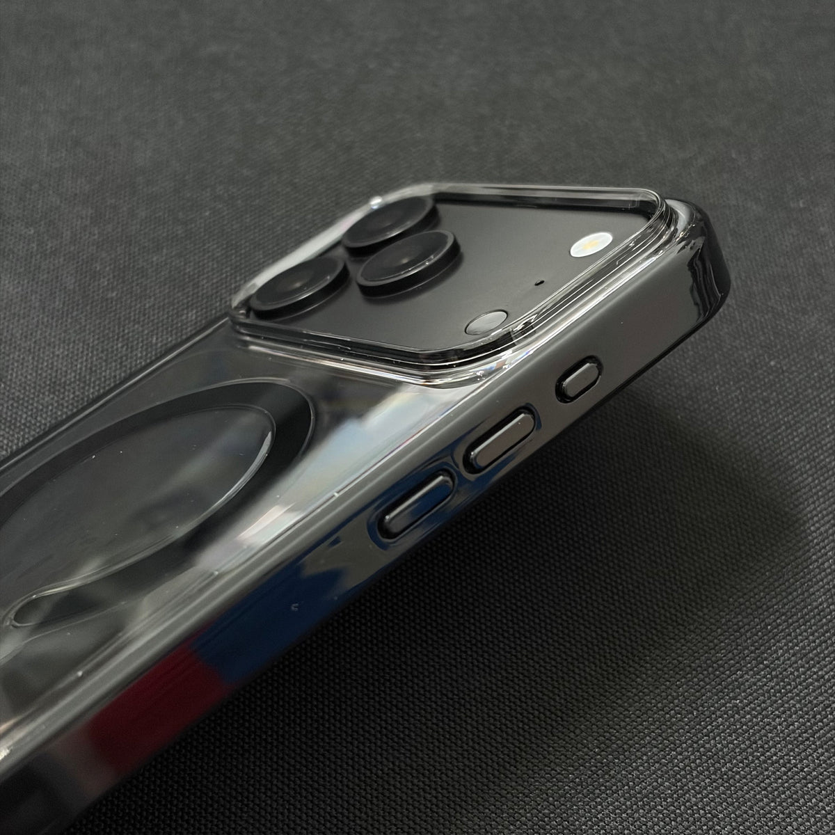 Premium Black-Edge Magnetic Clear Case for iPhone