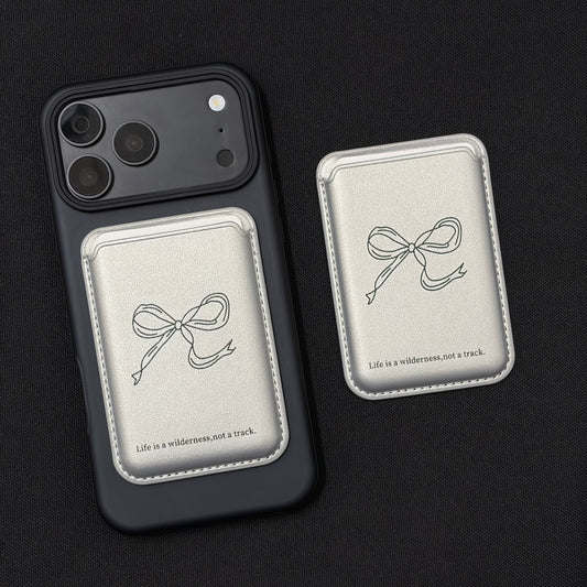#6 Magnetic Wallet