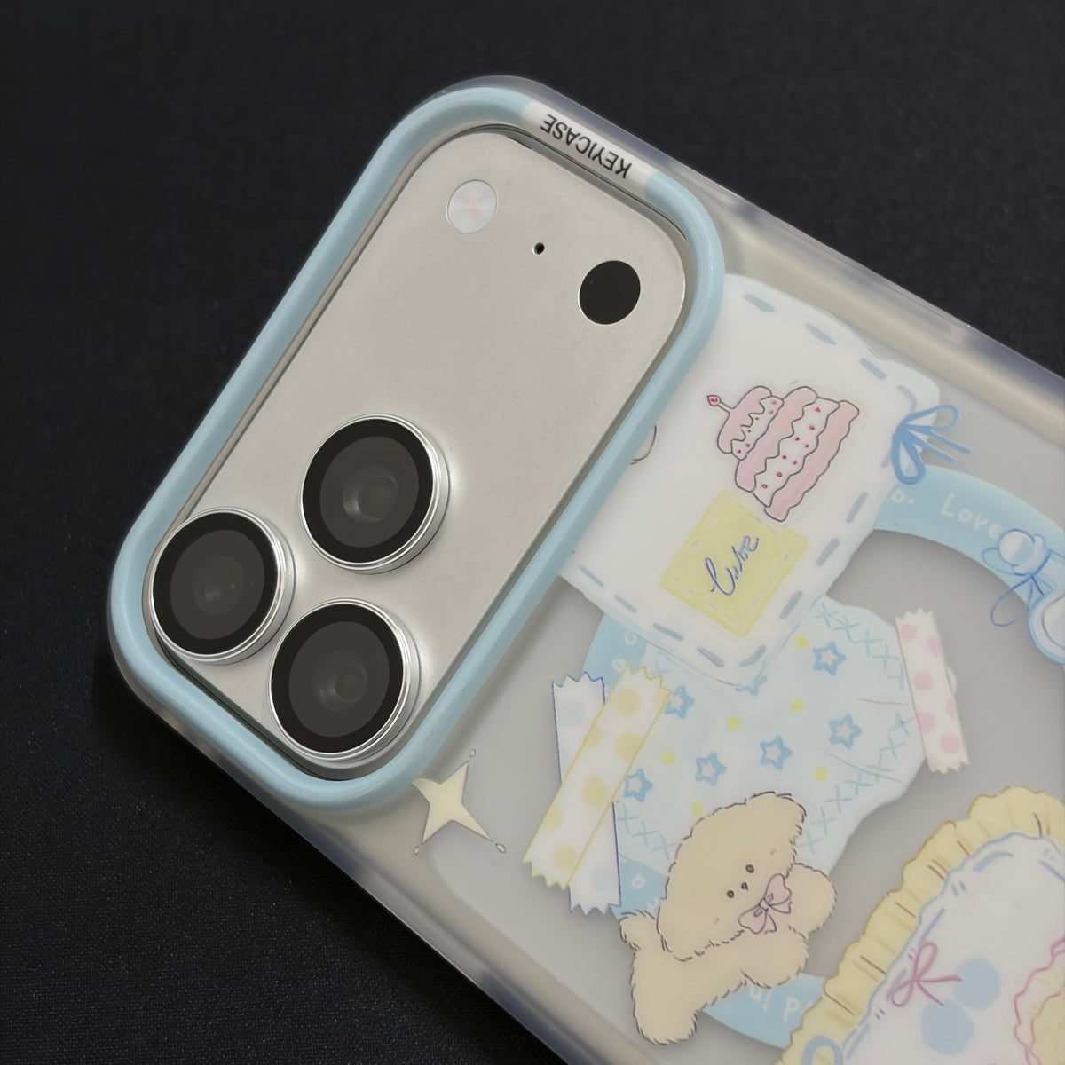 #25 Essential MagSafe Case