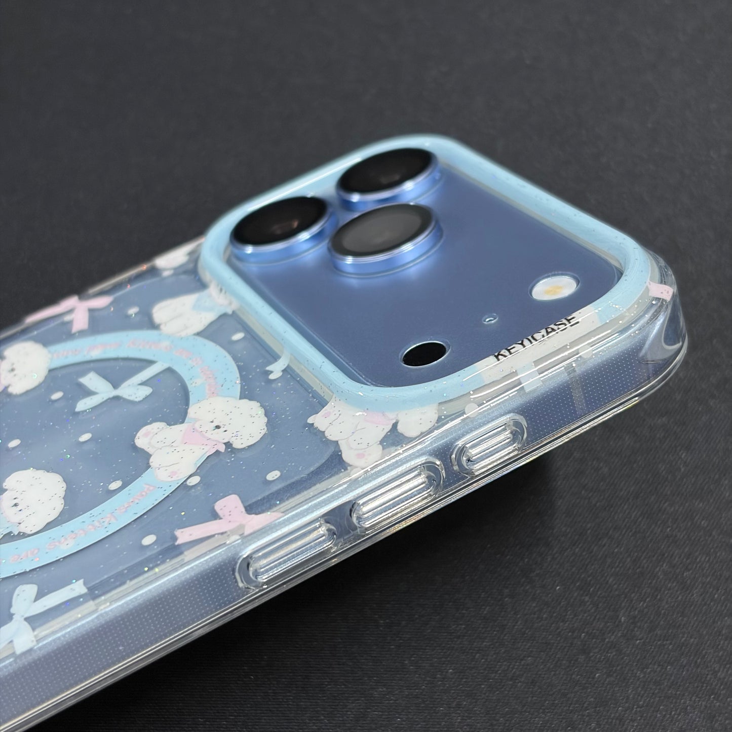 #13 Essential MagSafe Case
